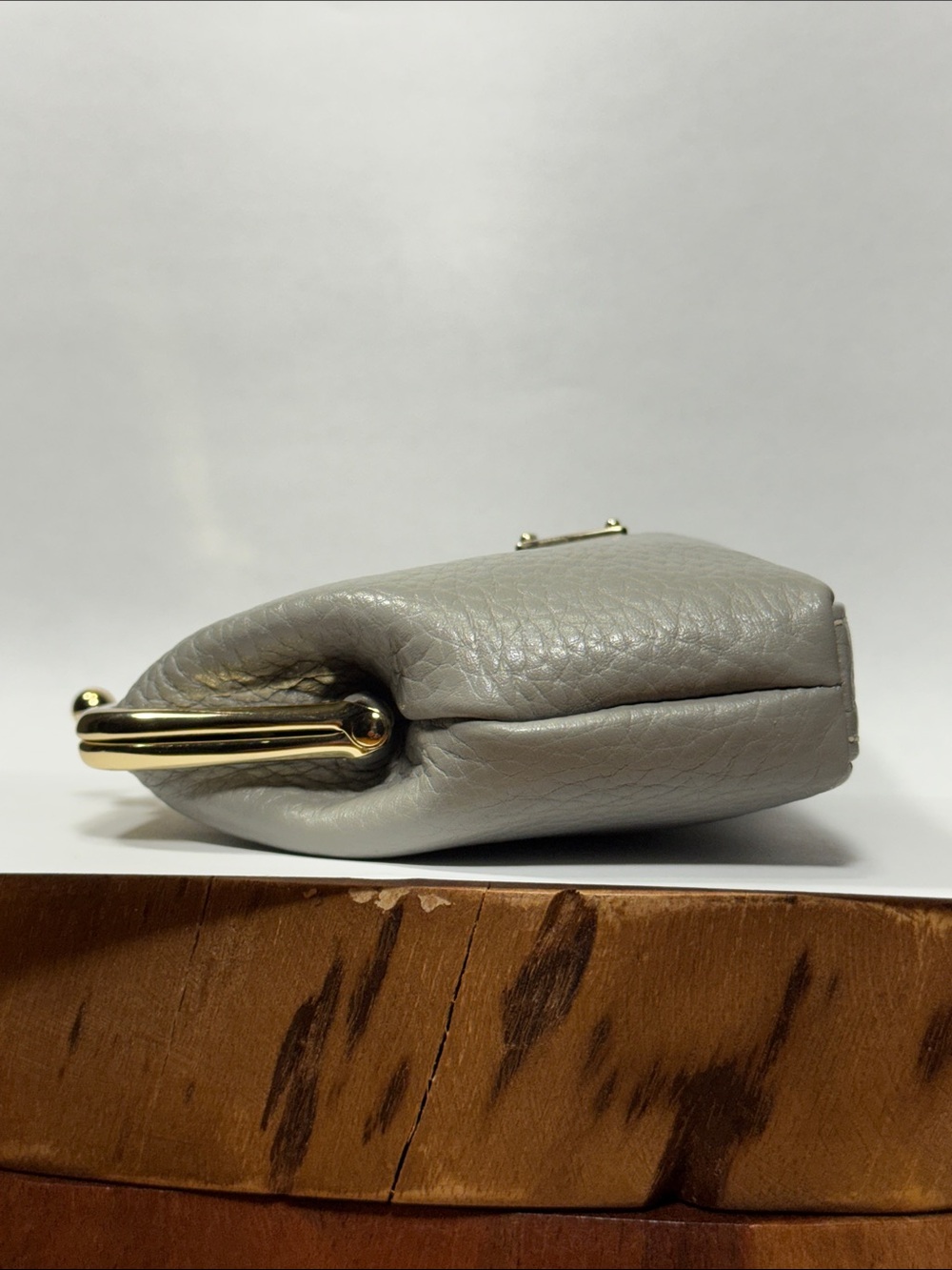NWOT Vintage Dooney & Bourke Pebble Grain Large Framed Kisslock Card-Coin Purse - Picture 5 of 8